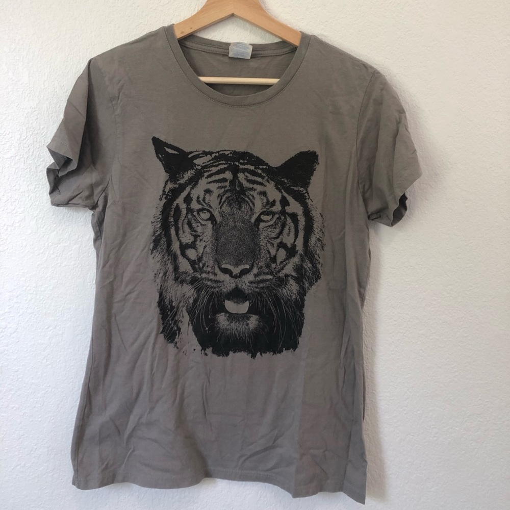 Tiger Shirt